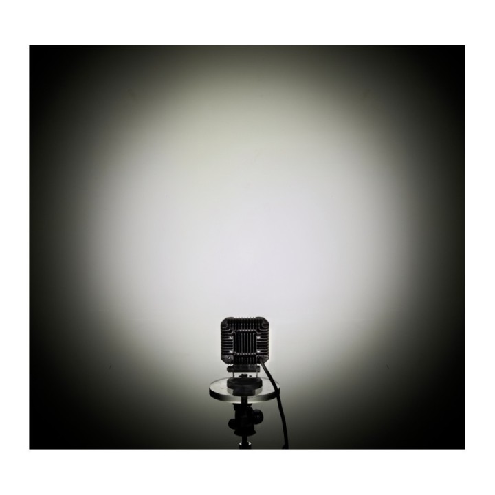 PHARE DE TRAVAIL 18 LED - 2800 LUMENS